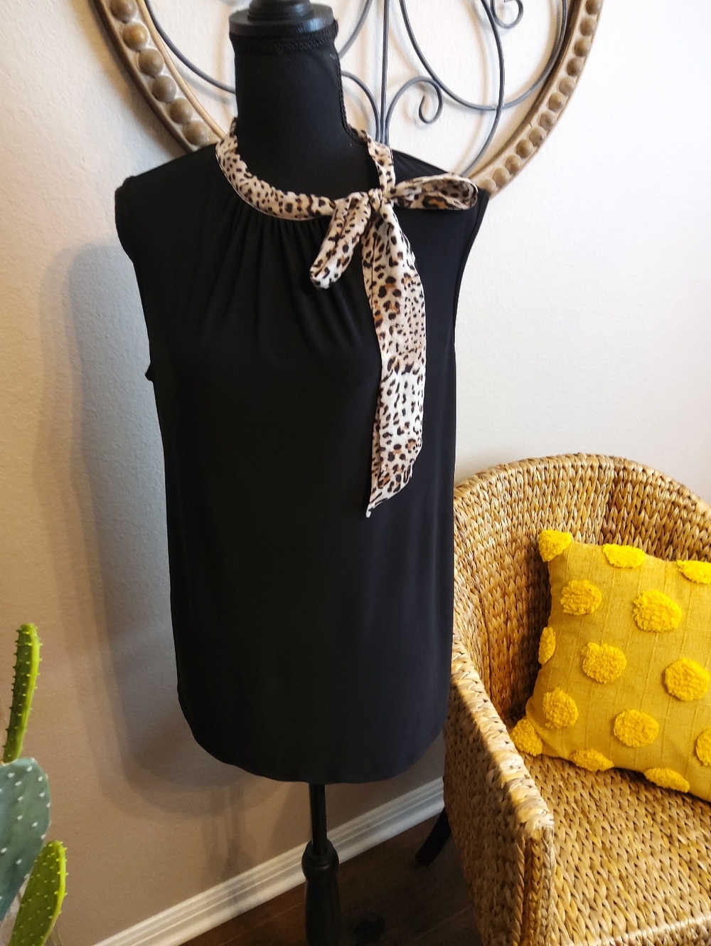 PerSeption Concept Black Sleeveless Top with Leopard Tie Neck Scarf